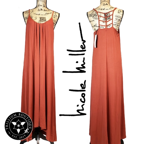 Nicole Miller Dresses & Skirts - Nicole Miller NY Strappy Women's Maxi Dress